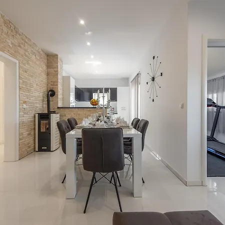 Apartmant Shine Luxury Lägenhet