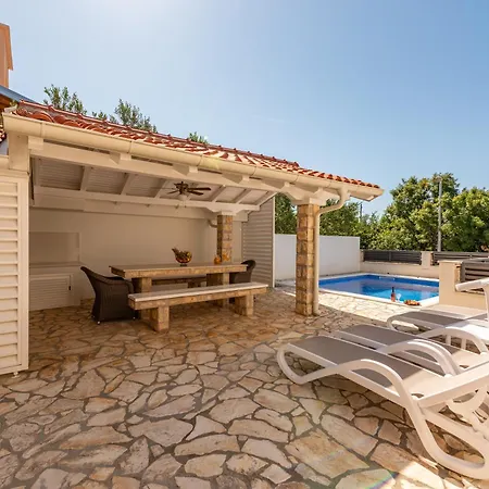 Apartmant Shine Luxury Appartamento *