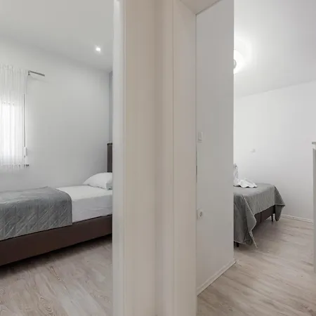 Apartmant Shine Luxury Apartamento