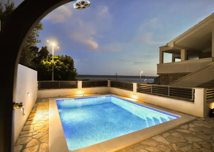 Apartmant Shine Luxury Maslenica