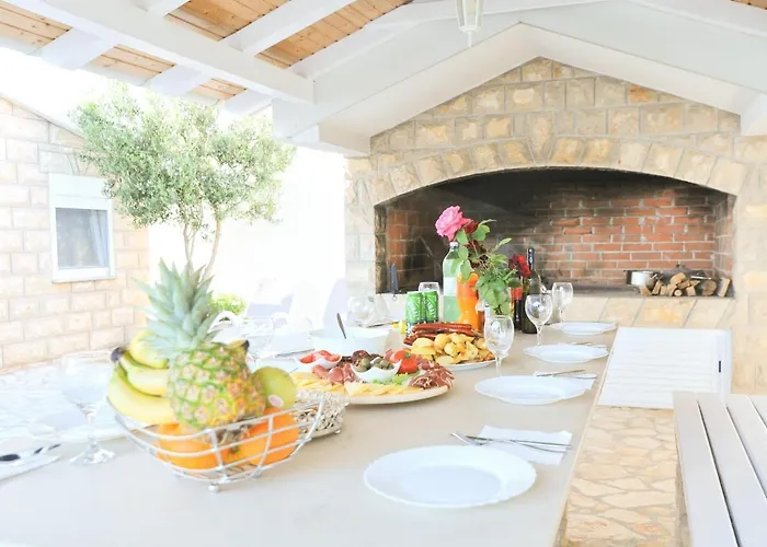 Apartmant Shine Luxury * Maslenica