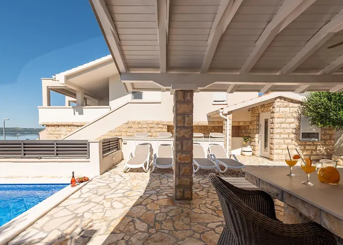 Apartmant Shine Luxury Maslenica