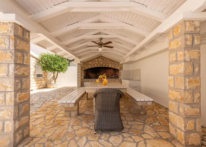 Apartmant Shine Luxury Maslenica