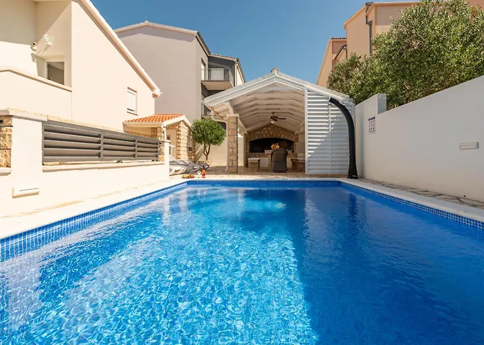 Apartmant Shine Luxury Apartamento *