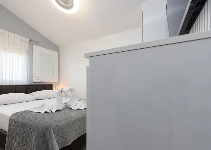Appartement Apartmant Shine Luxury Maslenica