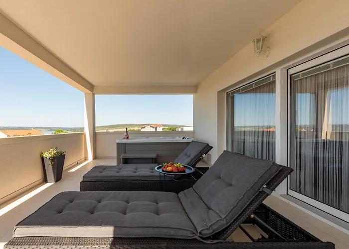 Apartmant Shine Luxury Apartamento Maslenica