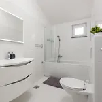 Apartmant Shine Luxury * Maslenica