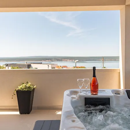 Apartament Apartmant Shine Luxury