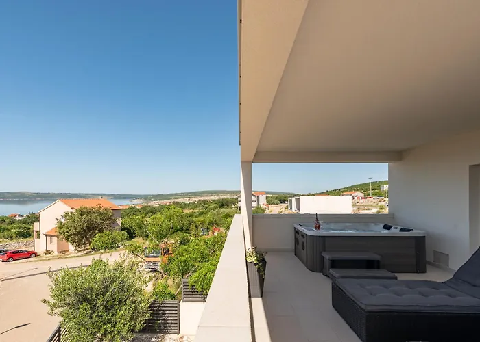 Apartmant Shine Luxury Maslenica