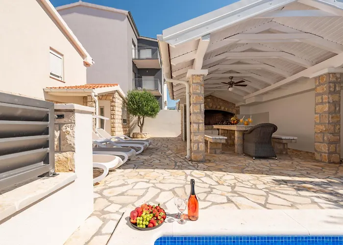 Apartmant Shine Luxury Maslenica